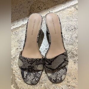 Who What Wear Black and Cream Snake Print Mules